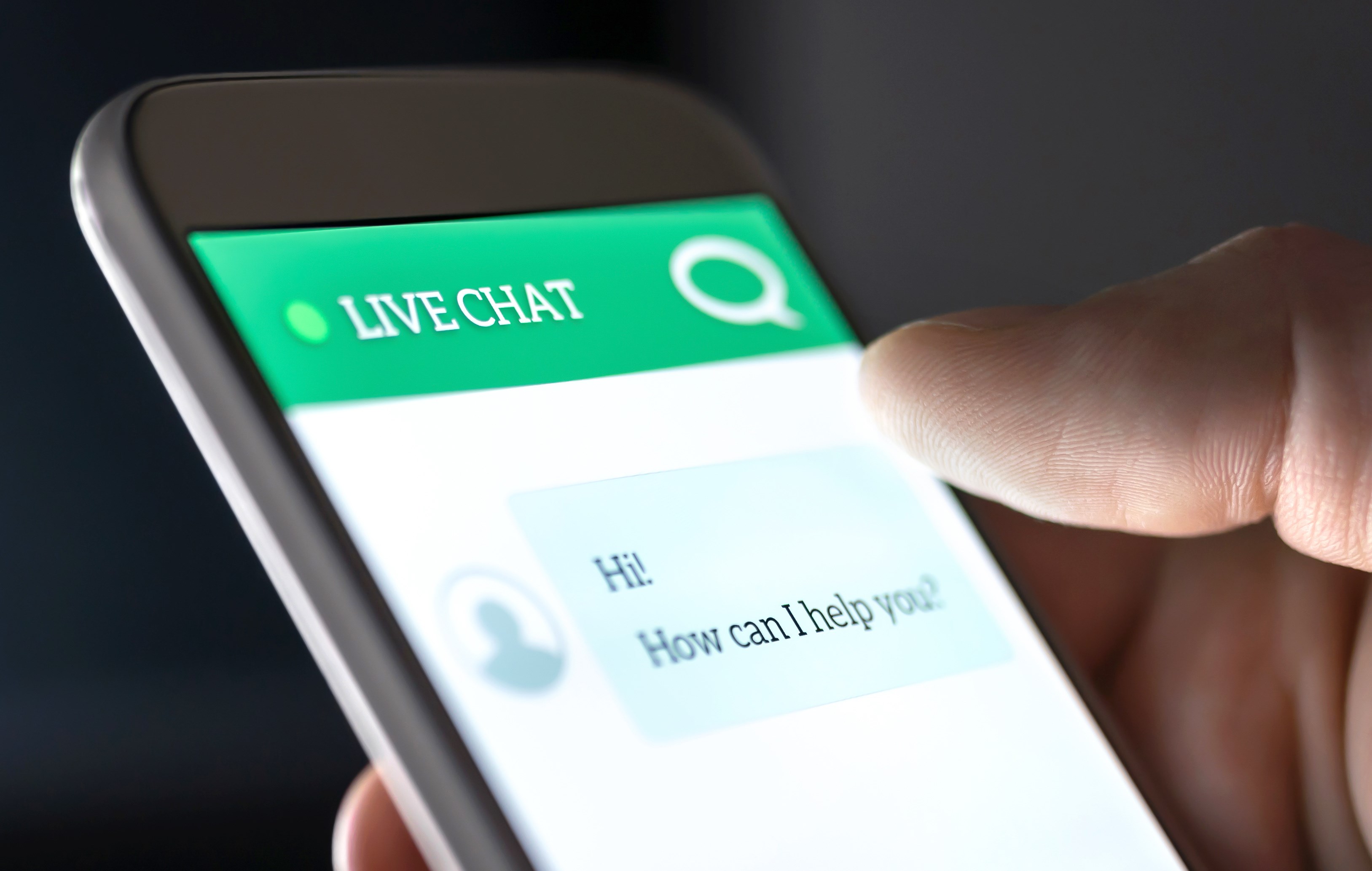 Phone screen with live chat displayed